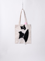 A4 TOTE（生成）/ ネコ