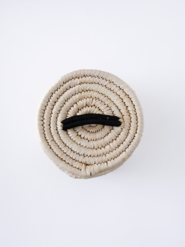 Sabai Lidded Basket S / Natural × Black