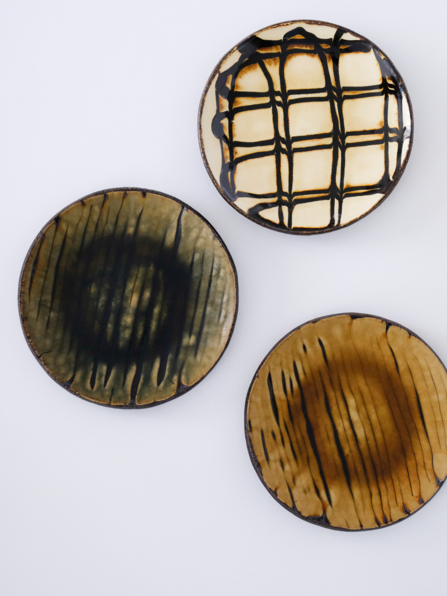 スリップウェア 四寸皿 8-b