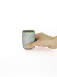 緑灰切立湯呑