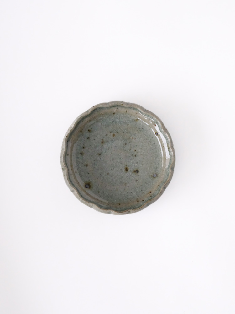 樫灰花型四寸皿