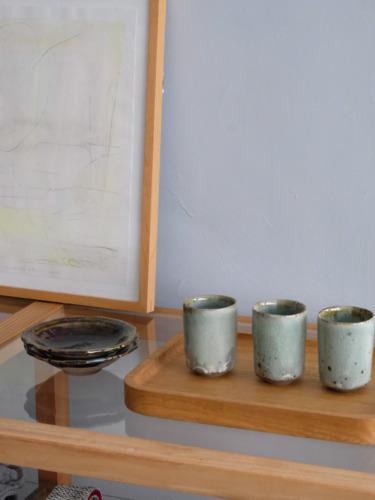 青灰稜花四寸皿