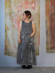 linen – side open dress / sumi 25-C1