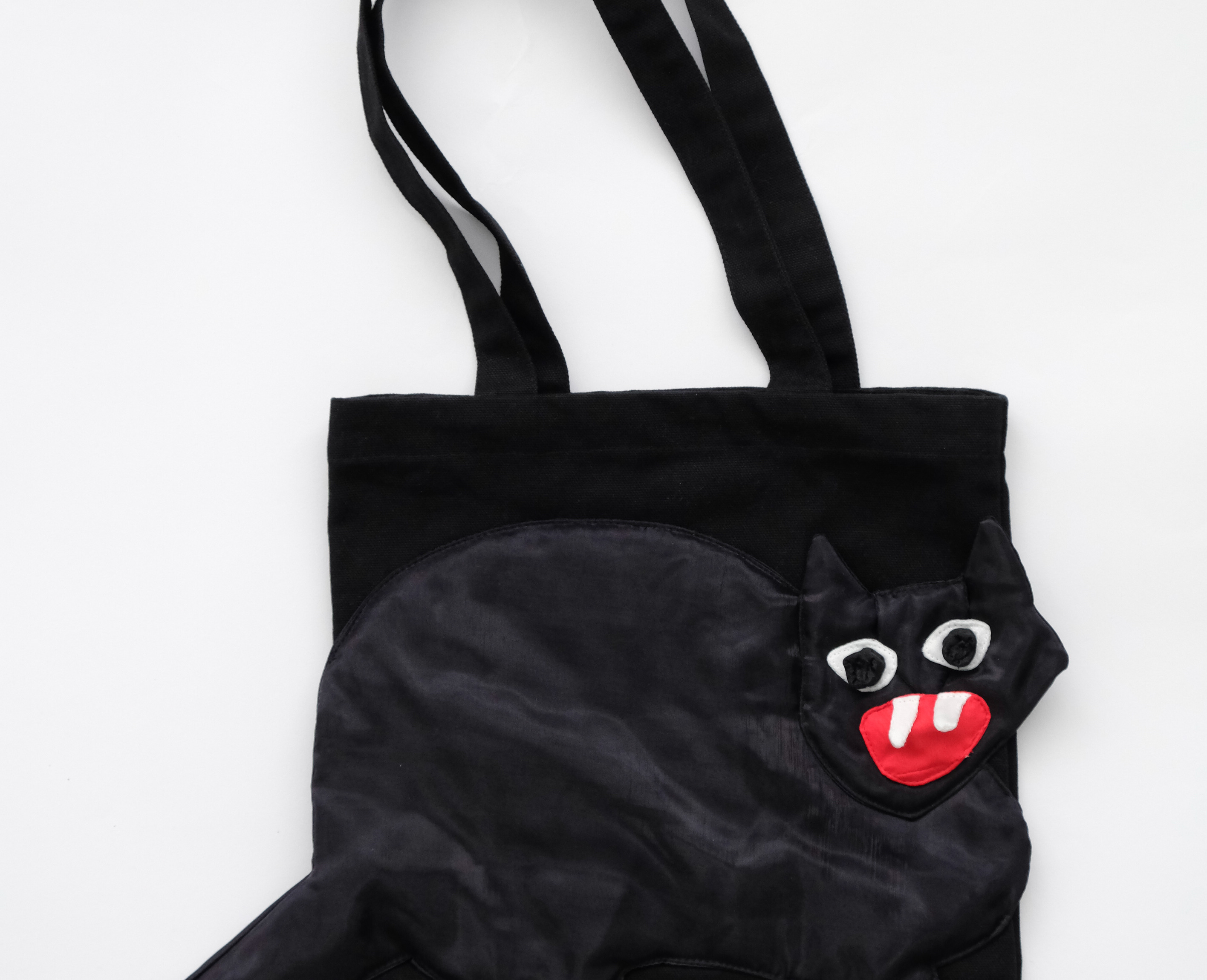 ENTOTU  EXHIBITION  2025  |    12.6 sat. - 17 wed.