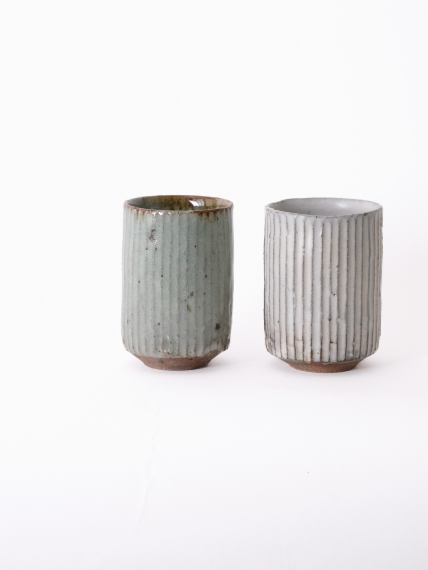 粉引切立湯呑 / 鎬