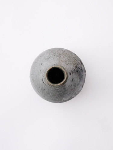 三島花入 / 下蕪