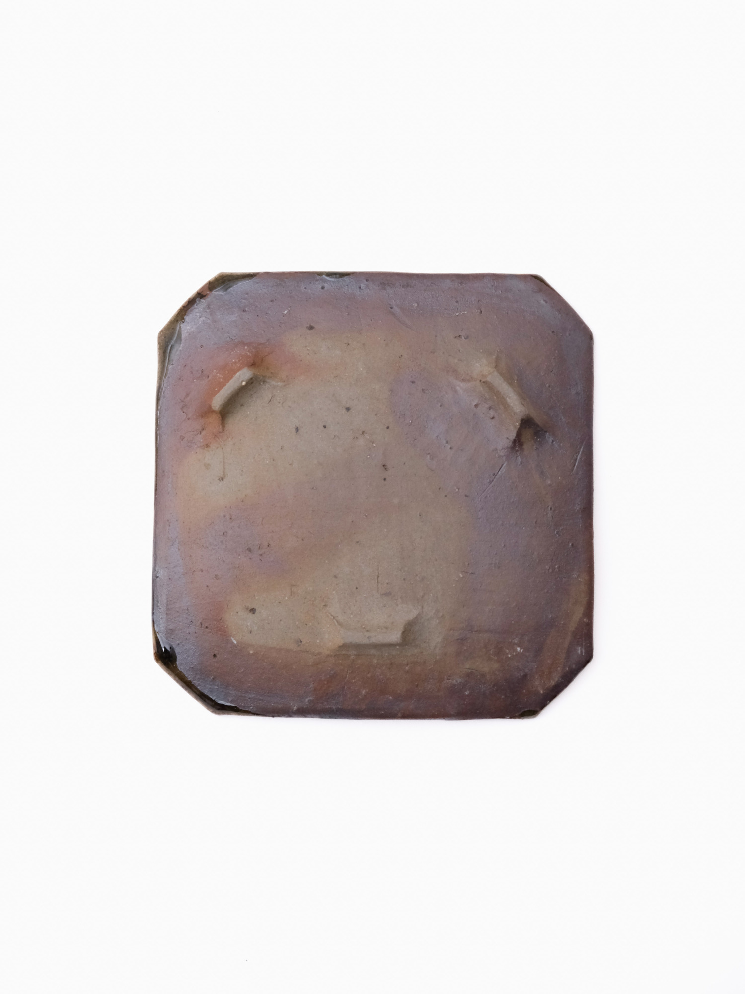 青灰隅切三ッ足皿