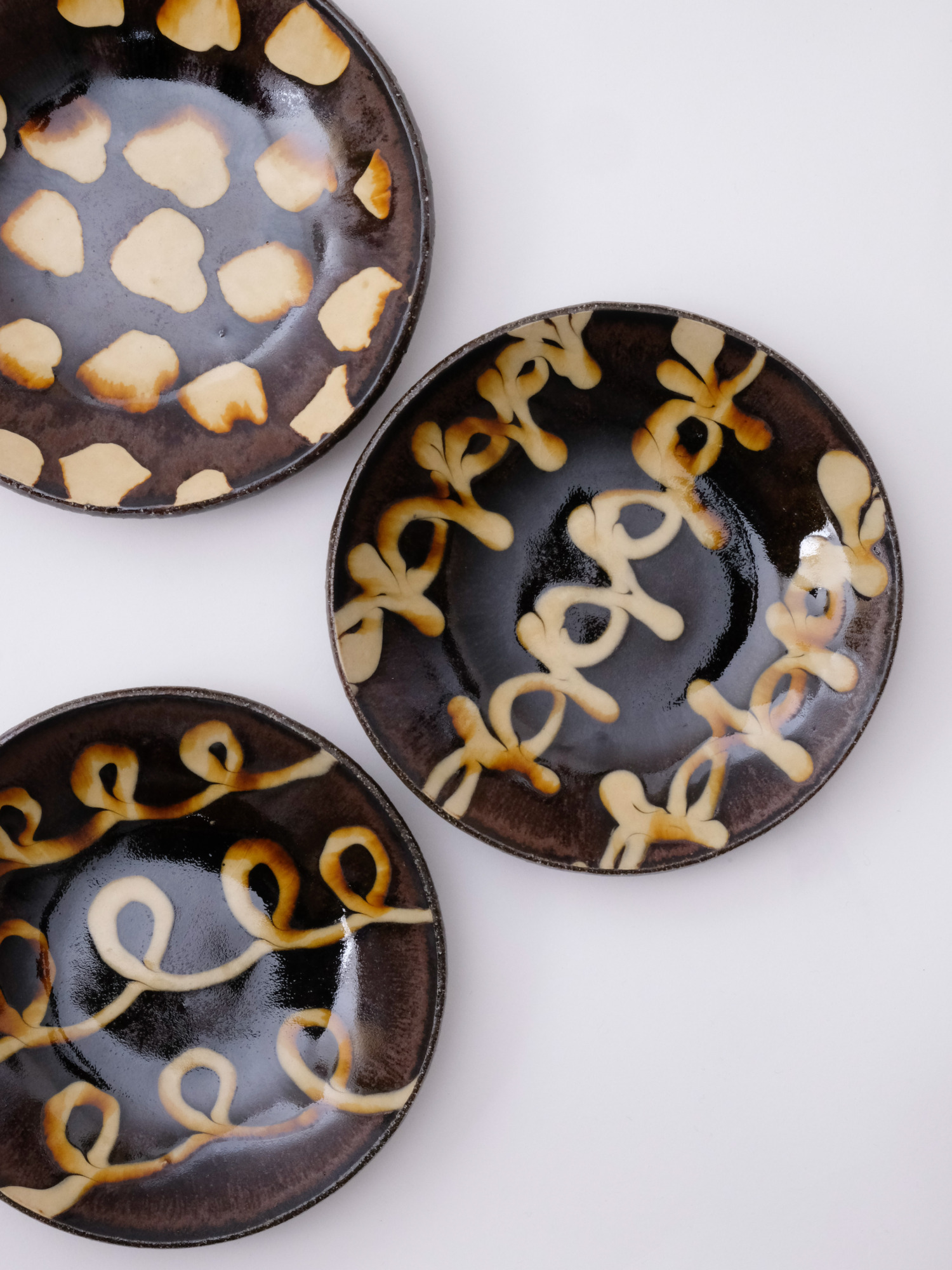 スリップウェア 丸皿 26-a2