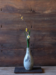 三島花入 / 下蕪