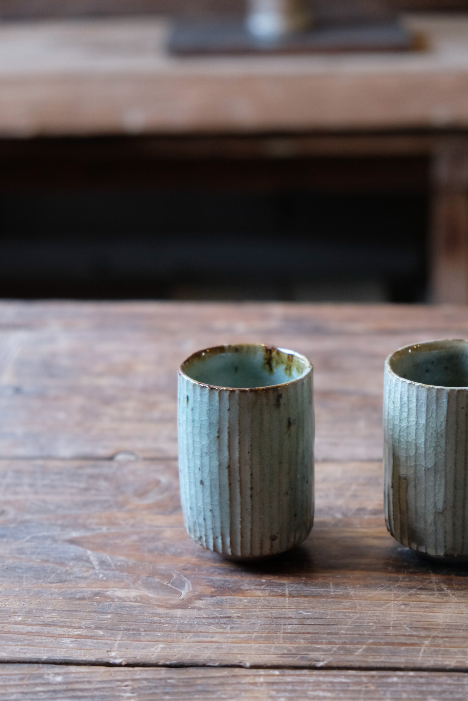 緑灰切立湯呑 / 鎬