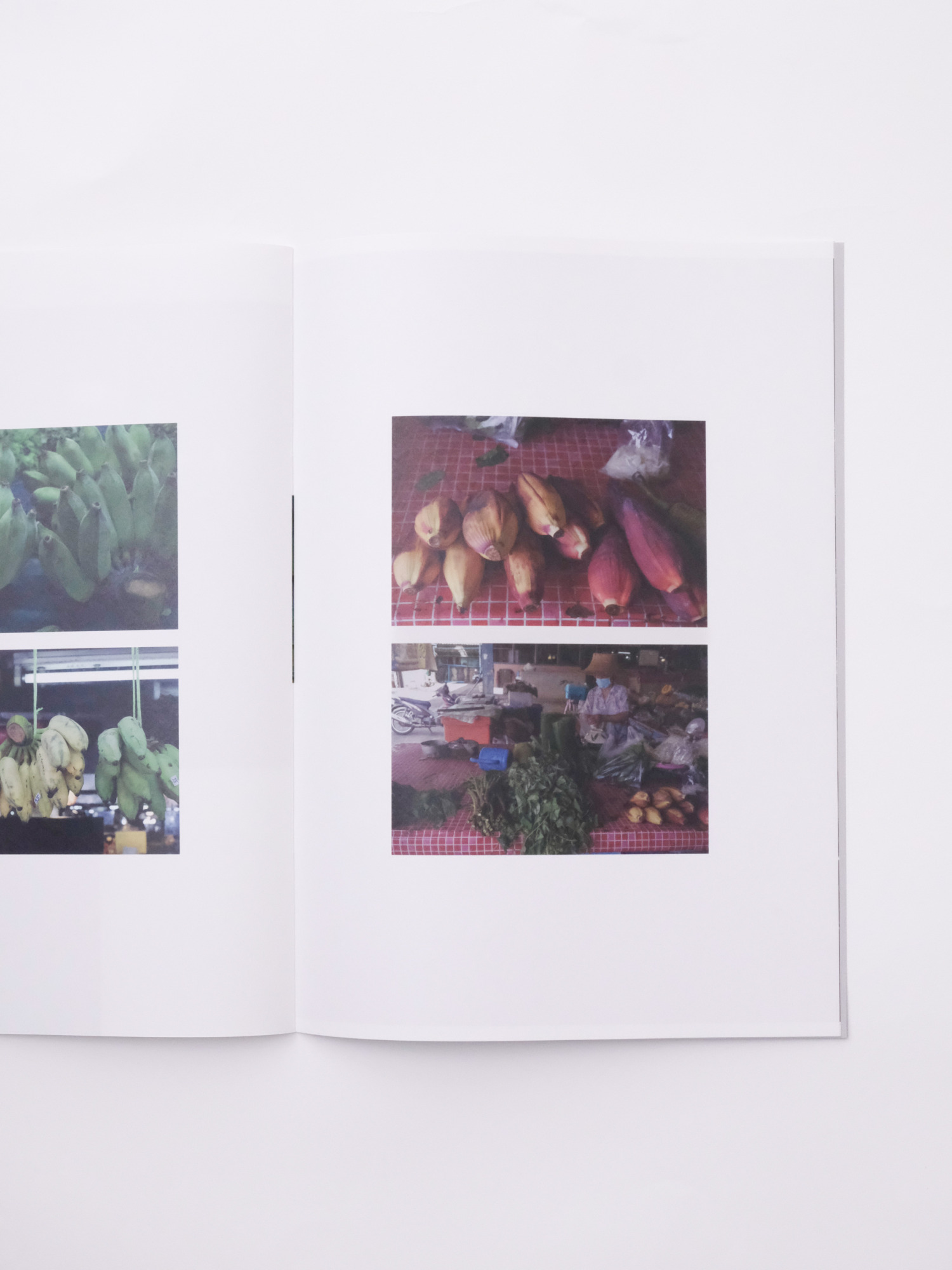 Photo ZINE 『BANANA-กล้วย-』 / YASUKO KOSAKA