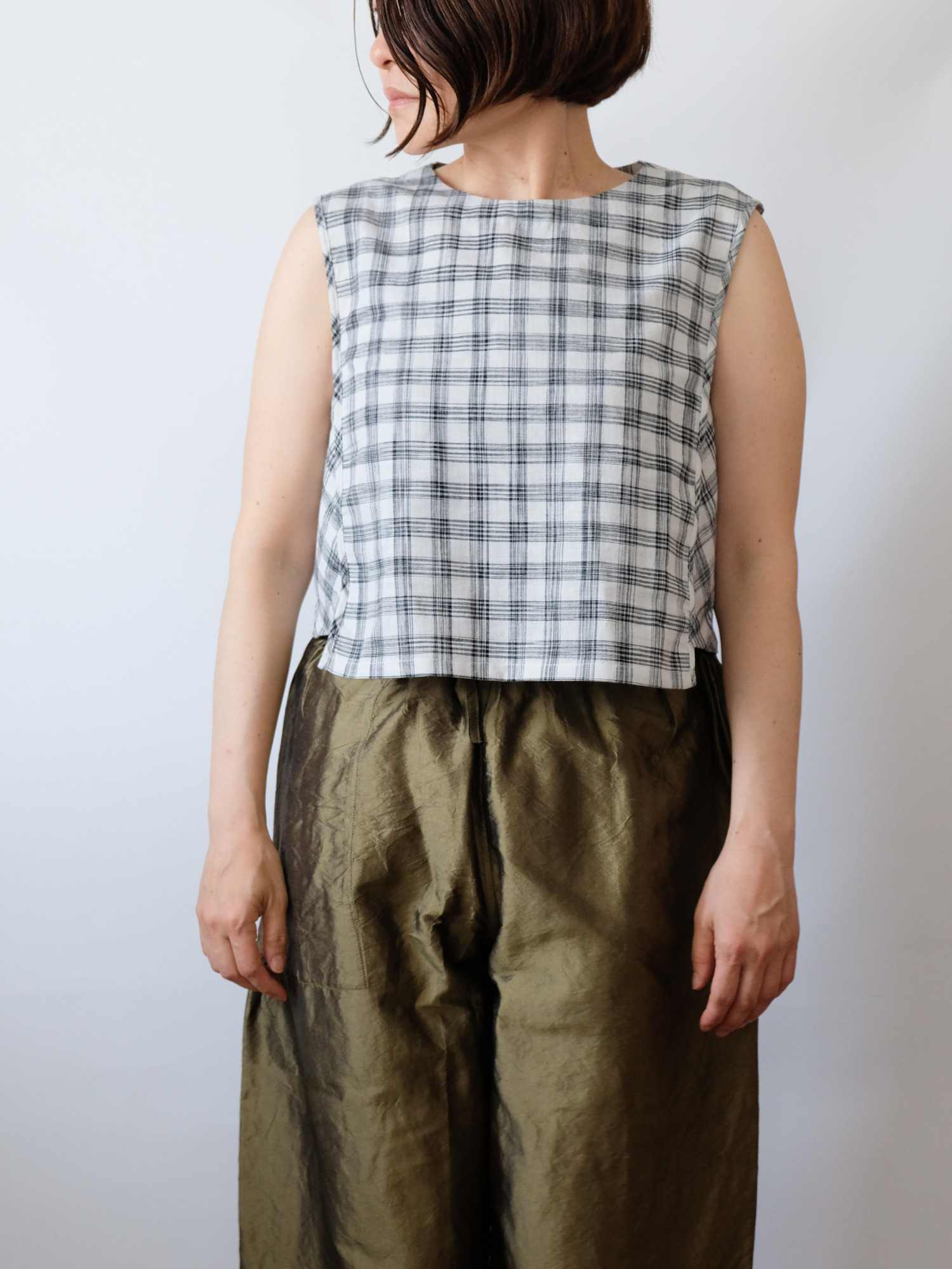 Hand Woven Sleeveless Top / Jharna Gingham