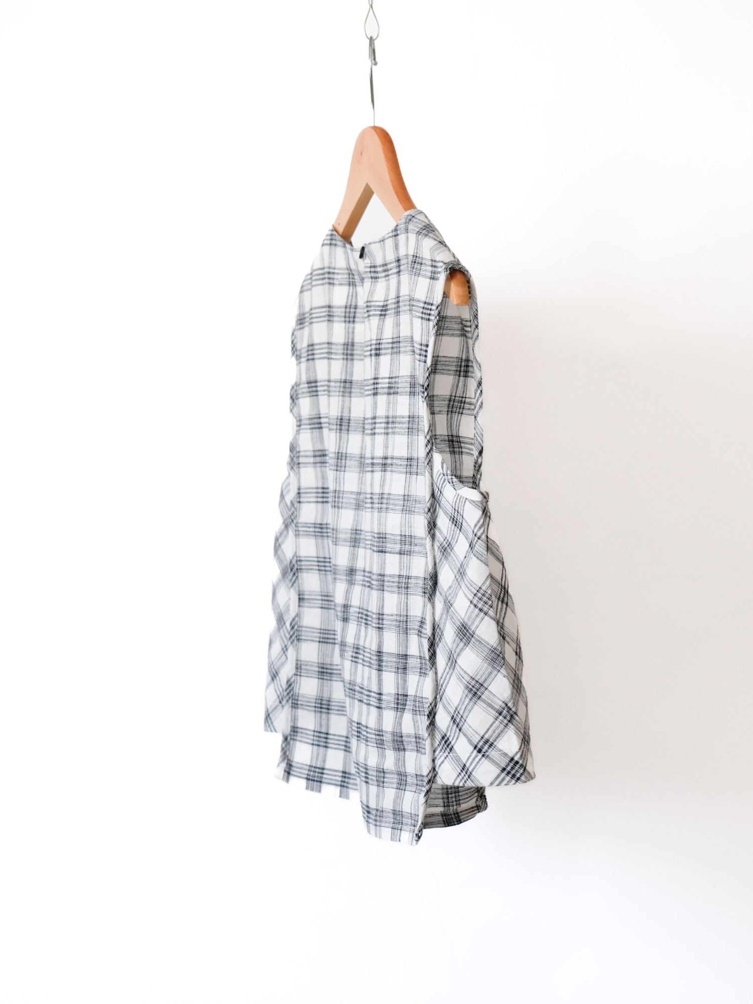 Hand Woven Sleeveless Top / Jharna Gingham