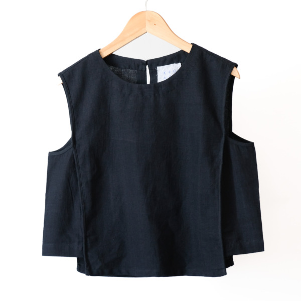 Hand Woven Sleeveless Top / Black