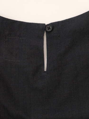 Hand Woven Sleeveless Top / Black